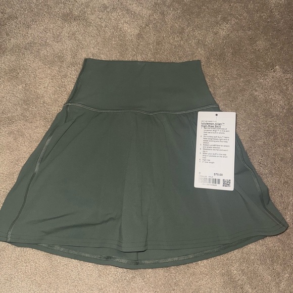 Lululemon Athletica High-Rise Skirt in Olive - Picture 2 of 4